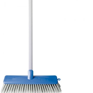 Oates Superior Indoor Broom Complete